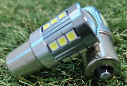 24 LEDLİ 12V 93 AMPUL BEYAZ APEX
