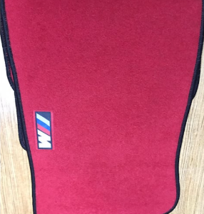 BMW F30 KIRMIZI HALI PASPAS SİYAH KENARLI